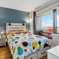 Verified Room Background Checks's room