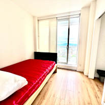 Lee's room