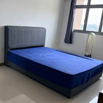 Fai's room