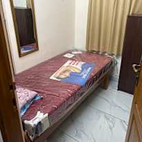 Tom's room