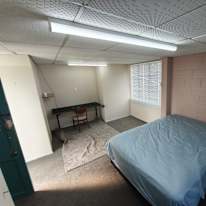 Andrew Hur's room