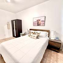 Jenni's room