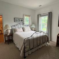 YASMINE's room