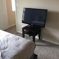 Lester's room