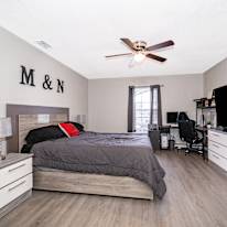 Mikael Khaldi's room
