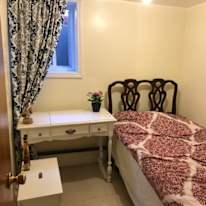 Chris and Yulan's room