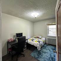 Seyedehfatemeh's room