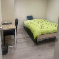 Si Young Jo's room