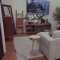 Hannah's room