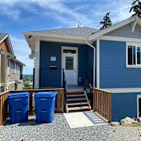 Remax Rentals's room