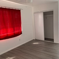 Wenny's room