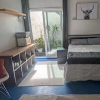 private bathroom for rent's room