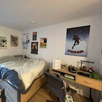 Izzy's room