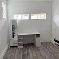Lina Li's room