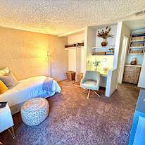 Pine View Village's room