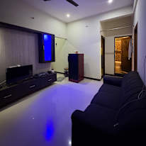 Sakshi's room