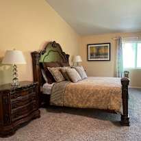 Imelda M.'s room