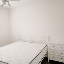 Liz's room