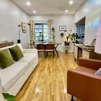 Andres's room