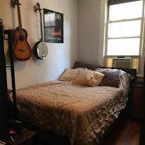 Furnished room heat water wifi included walk to PATH's room
