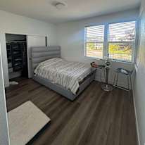 Luis's room