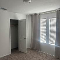 Stephany acuna's room