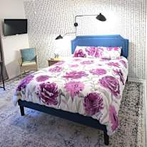 Greg's room