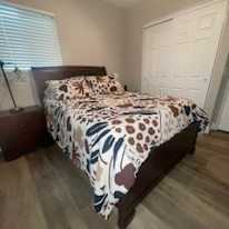 Ivonne's room