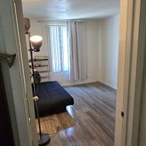 Kindon's room