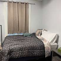 Lynn's room