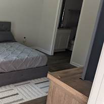 Dee's room