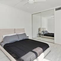 Elinio V.'s room