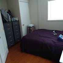 Mayra's room