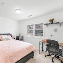 Sandy's room