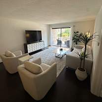 Linda R's room