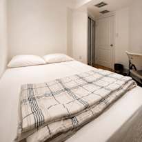Caroline's room