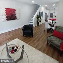 Alexis's room