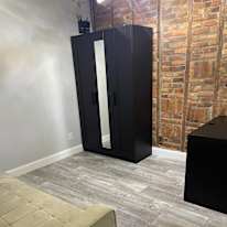 Henry Weber's room