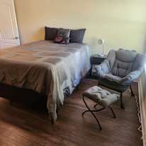 Simona's room