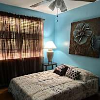 Gwen edwards's room