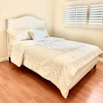 Khanh's room