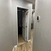 Mayra's room