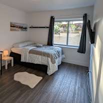 Serdar's room