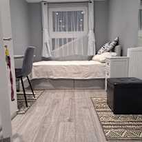 Leanna's room