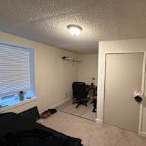 Yoni's room