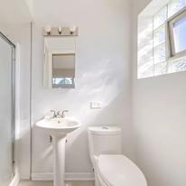 Elizabeth Pan's room