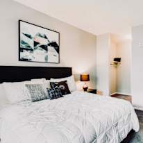 Viola's room