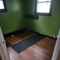 Teal's room