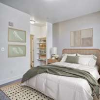 Annie's room