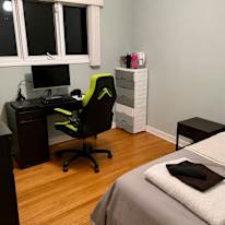 Son Ngo's room